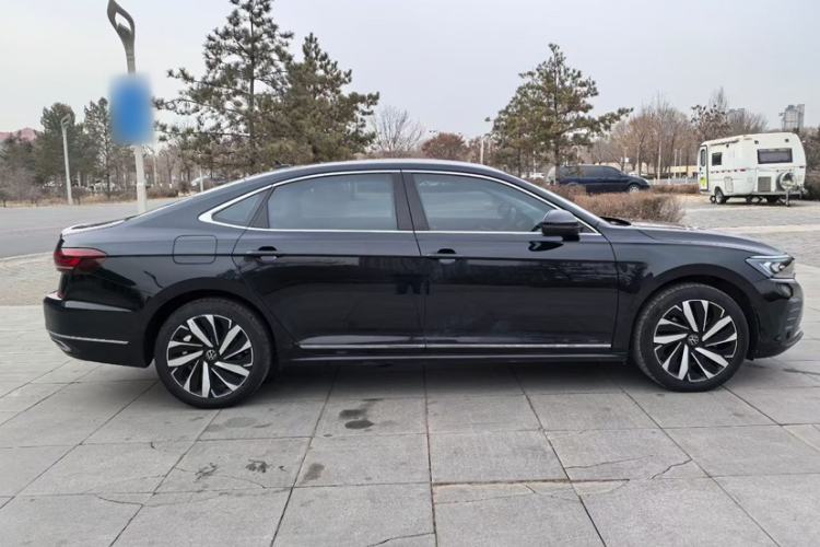 Used Volkswagen Passat 2024 330TSI Elite Edition Exterior 2