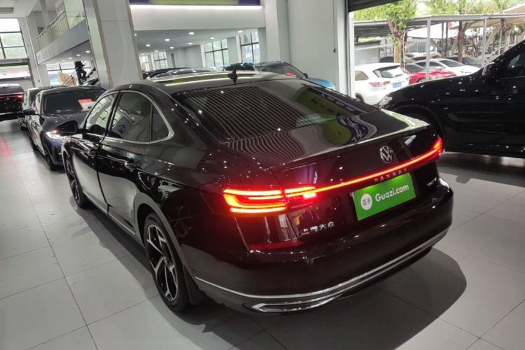 Used Volkswagen Passat 2024 380TSI Starry Dragon Edition Exterior 2