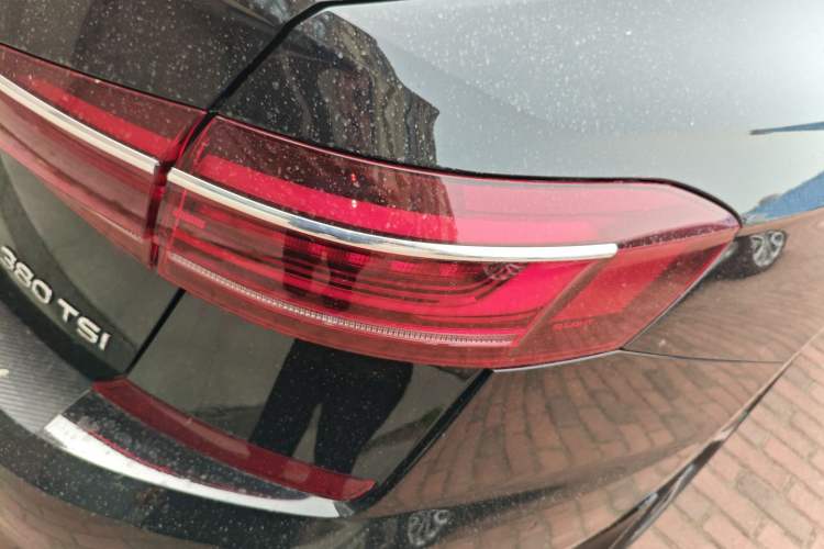 Used Volkswagen Passat 2024 380TSI Starry Luxury Edition Exterior 2
