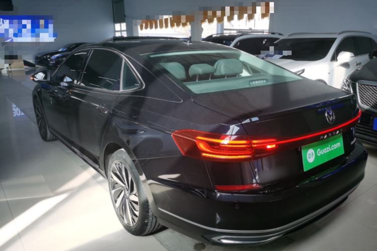 Used Volkswagen Passat 2024 380TSI Elite Edition Exterior 2
