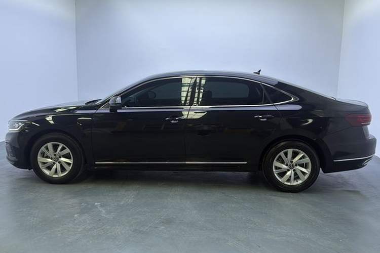 Used Volkswagen Passat 2024 280TSI Business Edition Exterior 2