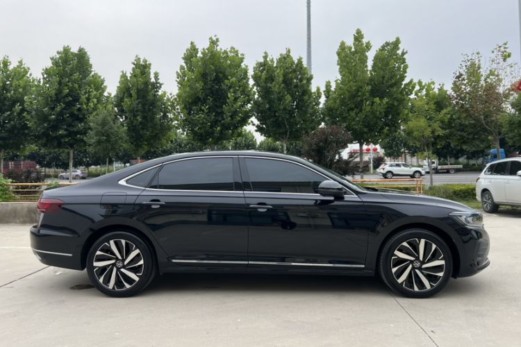 Used Volkswagen Passat 2024 380TSI Dragon Edition Exterior 2