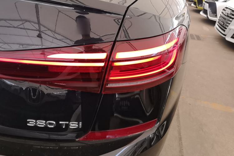 Used Volkswagen Passat 2024 380TSI Dragon Glory Edition Exterior 3