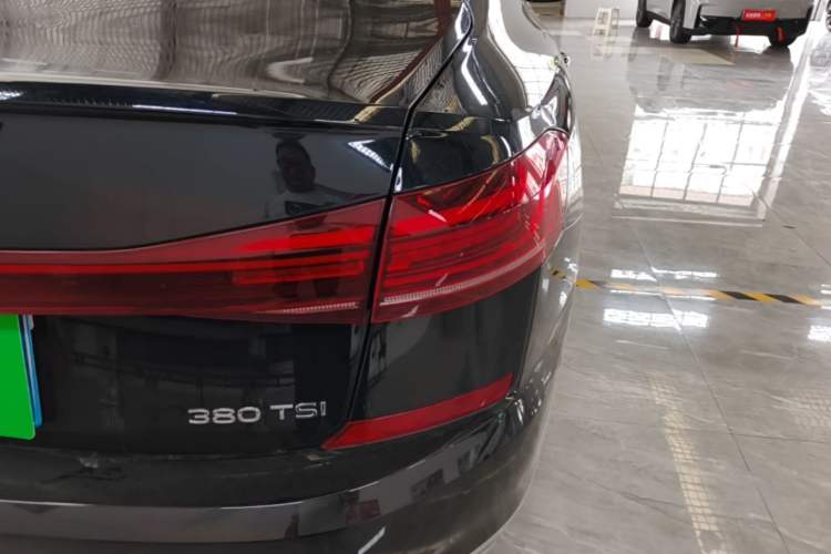 Used Volkswagen Passat 2024 380TSI Luxury Edition Exterior 3