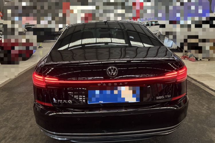 Used Volkswagen Passat 2024 380TSI Dragon Glory Edition Exterior 3