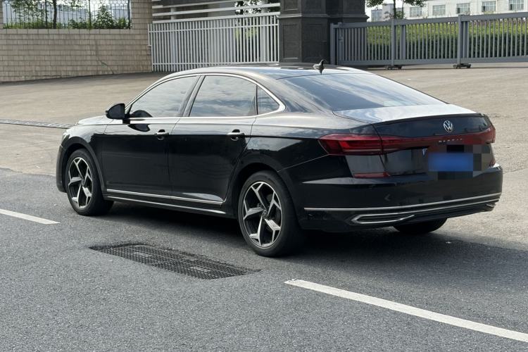 Used Volkswagen Passat 2024 380TSI Starry Elite Edition Exterior 3