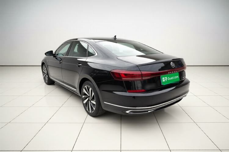 Used Volkswagen Passat 2024 380TSI Elite Edition Exterior 3