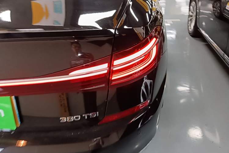Used Volkswagen Passat 2024 330TSI Elite Edition Exterior 3