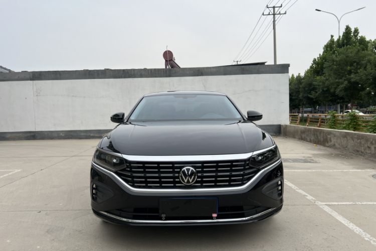 Used Volkswagen Passat 2024 380TSI Dragon Edition Exterior 3