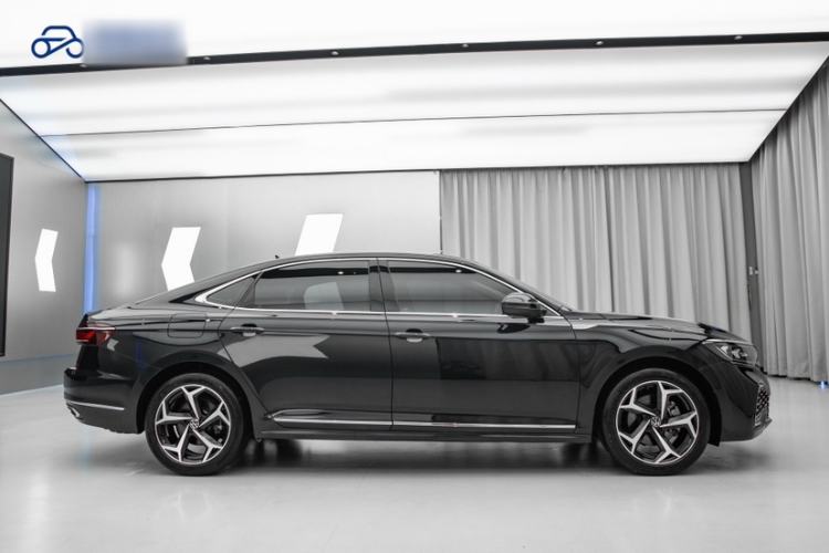 Used Volkswagen Passat 2024 380TSI Starry Elite Edition Exterior 3