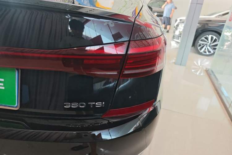 Used Volkswagen Passat 2024 380TSI Elite Edition Exterior 3