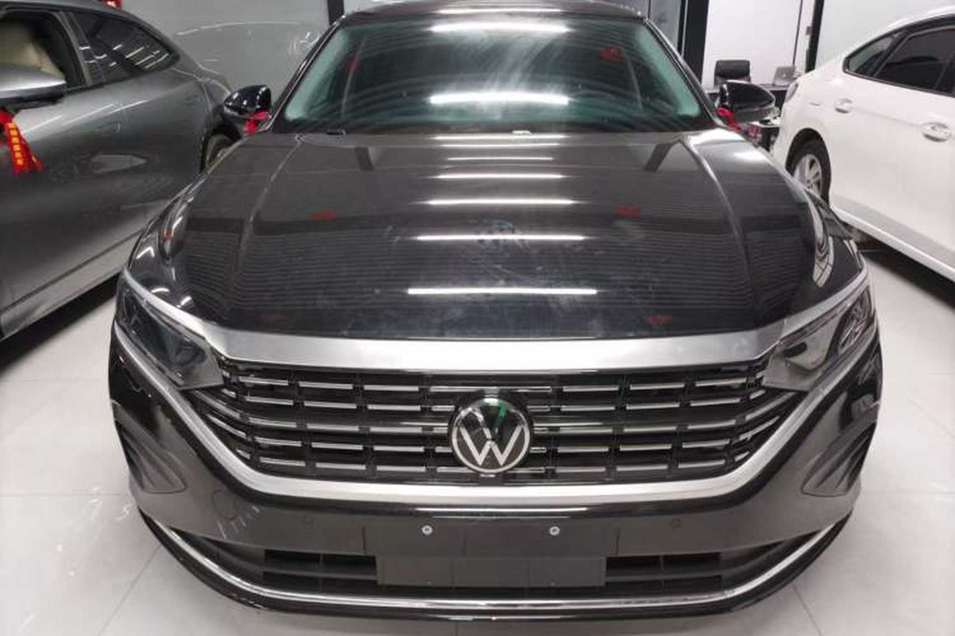 Used Volkswagen Passat 2024 380TSI Dragon Edition Exterior 4
