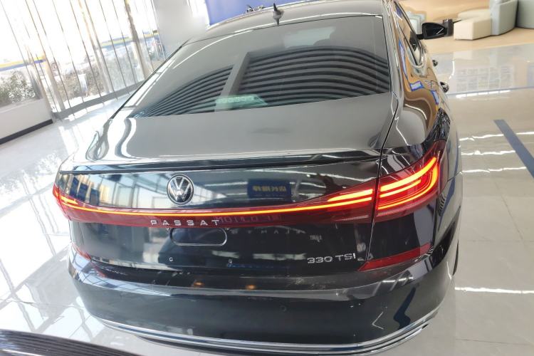 Used Volkswagen Passat 2024 330TSI Starry Elite Edition Exterior 4