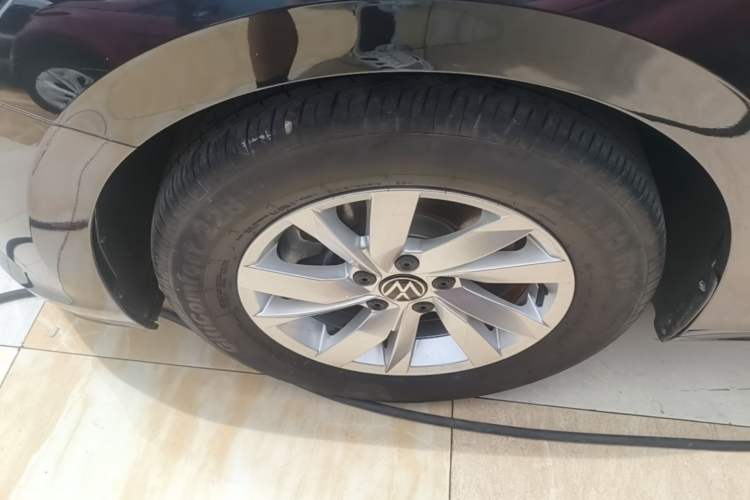 Used Volkswagen Passat 2024 280TSI Business Edition Exterior 4