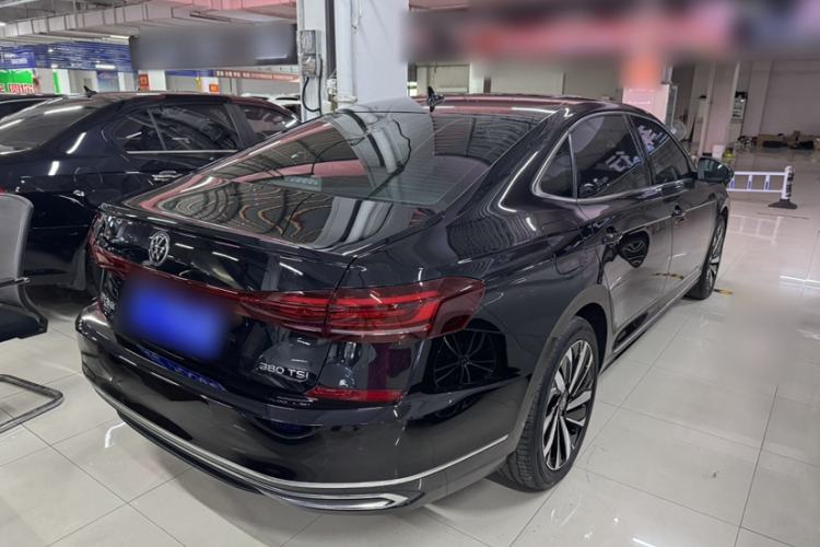 Used Volkswagen Passat 2024 380TSI Elite Edition Exterior 4