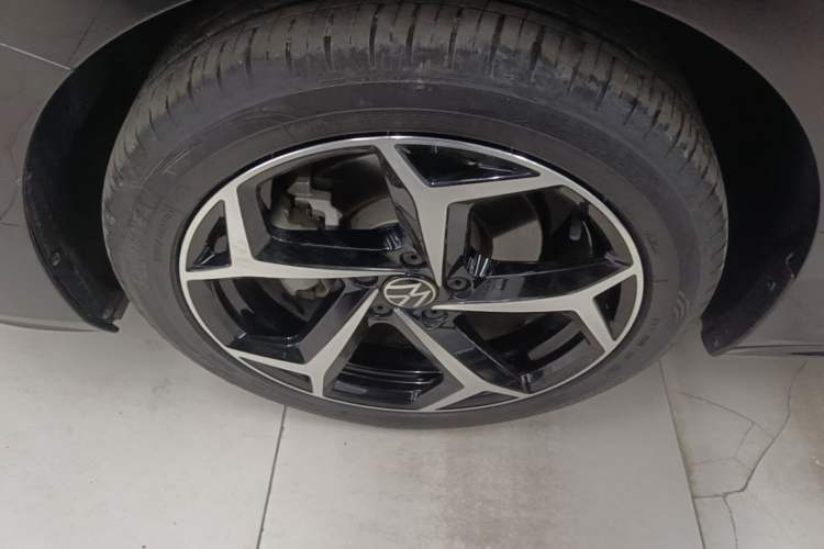 Used Volkswagen Passat 2024 380TSI Starry Dragon Edition Exterior 4