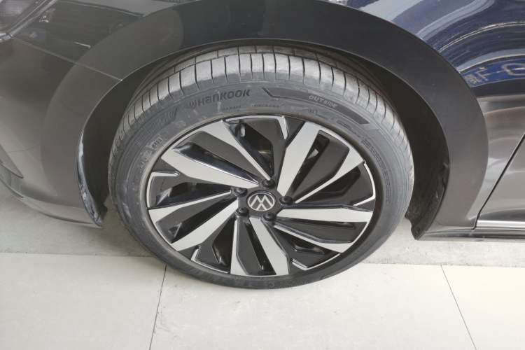 Used Volkswagen Passat 2024 380TSI Elite Edition Exterior 4