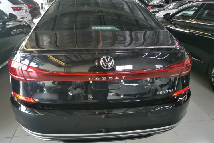 Used Volkswagen Passat 2024 280TSI Business Edition Exterior 4