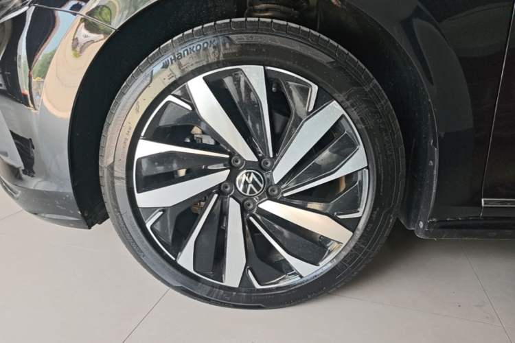 Used Volkswagen Passat 2024 380TSI Elite Edition Exterior 4