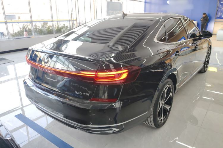 Used Volkswagen Passat 2024 330TSI Starry Elite Edition Exterior 5