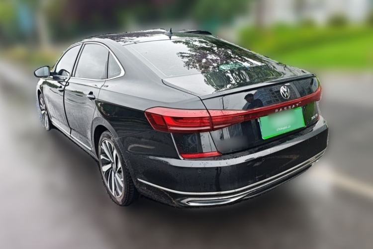 Used Volkswagen Passat 2024 380TSI Elite Edition Exterior 5