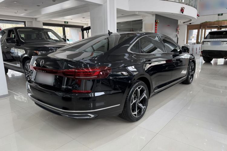 Used Volkswagen Passat 2024 380TSI Starry Dragon Edition Exterior 5
