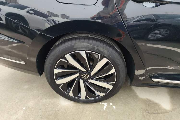 Used Volkswagen Passat 2024 380TSI Elite Edition Exterior 5