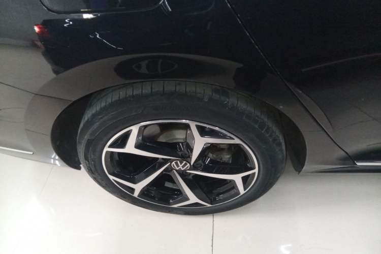 Used Volkswagen Passat 2024 380TSI Starry Elite Edition Exterior 5