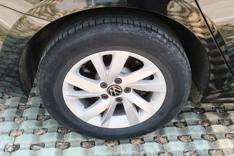 Used Volkswagen Passat 2024 280TSI Business Edition Exterior 5