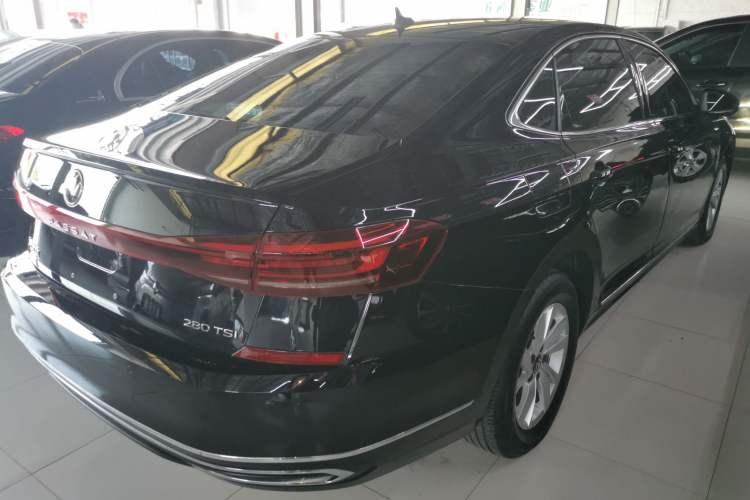 Used Volkswagen Passat 2024 280TSI Business Edition Exterior 5