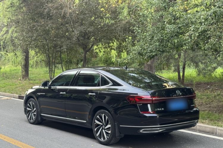Used Volkswagen Passat 2024 330TSI Elite Edition Exterior 5
