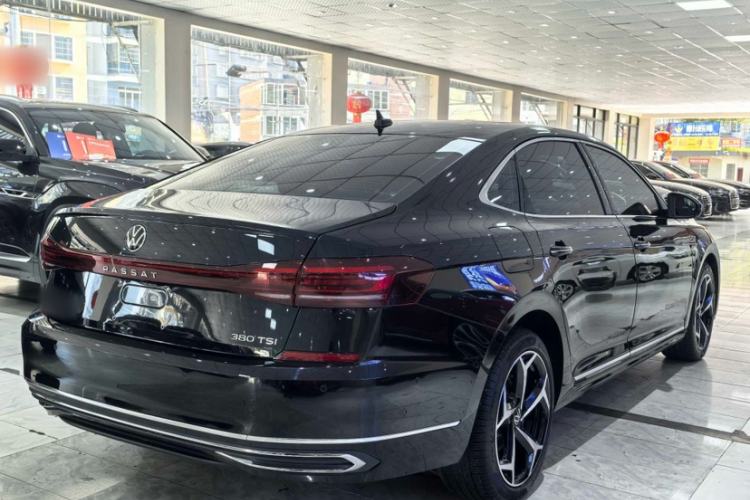 Used Volkswagen Passat 2024 380TSI Starry Sky Flagship Edition Exterior 5