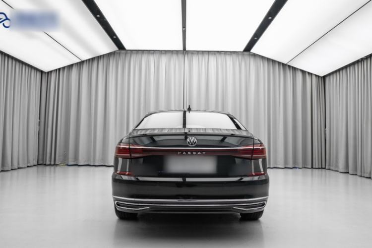 Used Volkswagen Passat 2024 380TSI Starry Elite Edition Exterior 5
