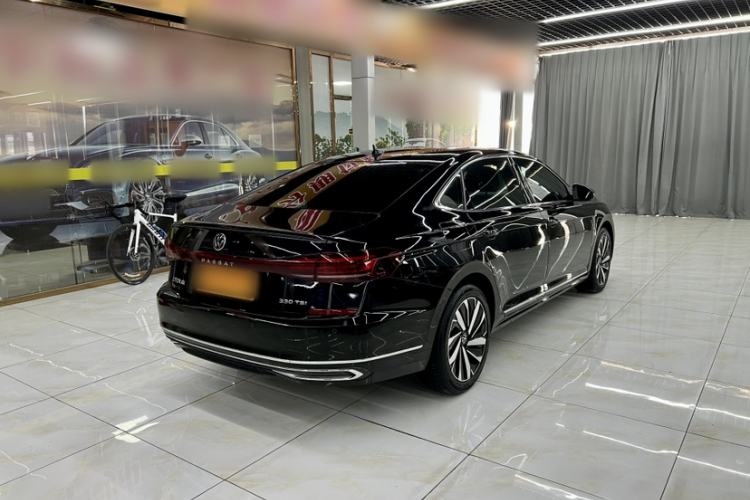 Used Volkswagen Passat 2024 330TSI Elite Edition Exterior 6