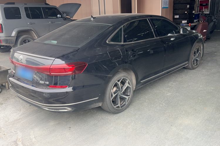 Used Volkswagen Passat 2024 330TSI Starry Elite Edition Exterior 6