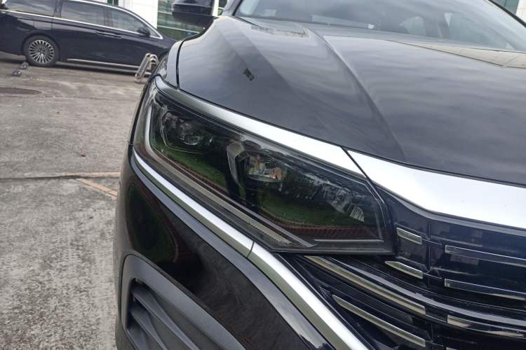 Used Volkswagen Passat 2024 380TSI Elite Edition Exterior 6