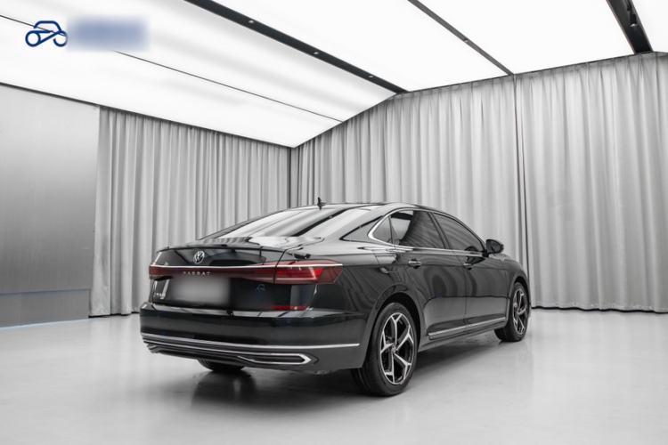 Used Volkswagen Passat 2024 380TSI Starry Elite Edition Exterior 6