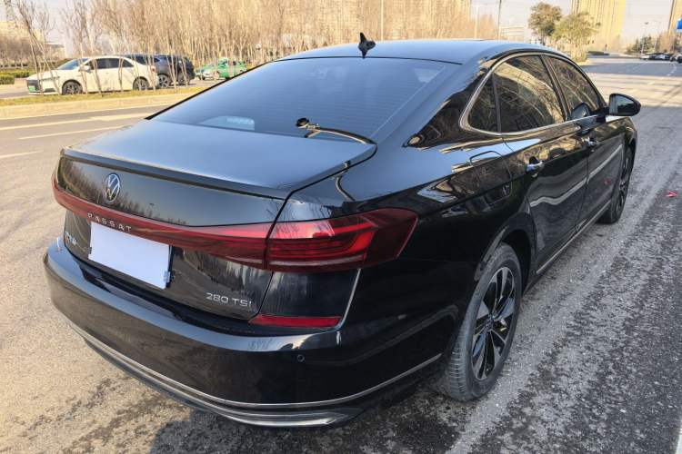Used Volkswagen Passat 2024 280TSI Elite Edition Exterior 8