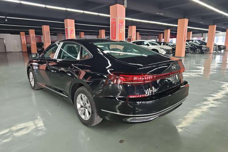 Used Volkswagen Passat 2024 280TSI Business Edition Exterior 8