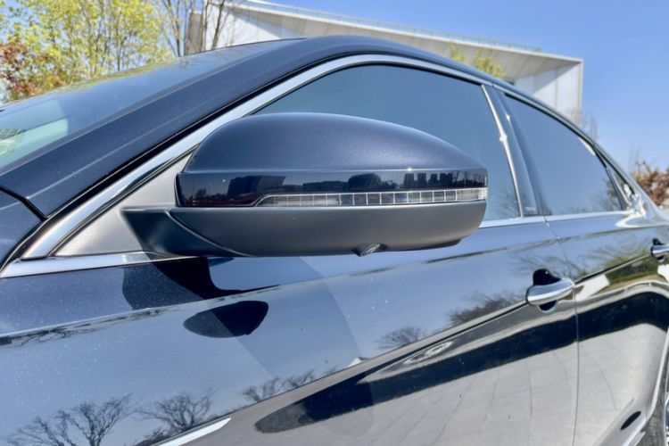 Used Volkswagen Passat 2024 380TSI Starry Luxury Edition Exterior 9