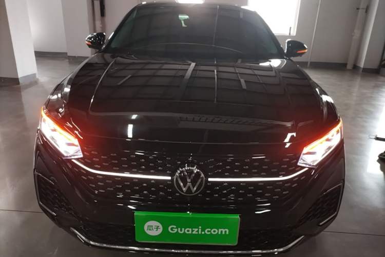 Used Volkswagen Passat 2024 380TSI Starry Luxury Edition Front