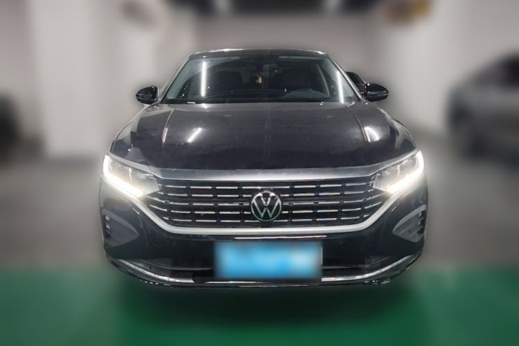 Used Volkswagen Passat 2024 330TSI Elite Edition Front