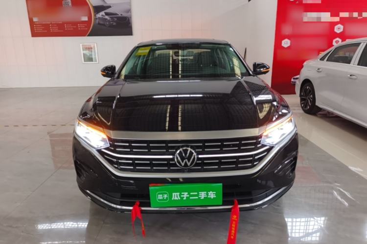 Used Volkswagen Passat 2024 380TSI Luxury Edition Front