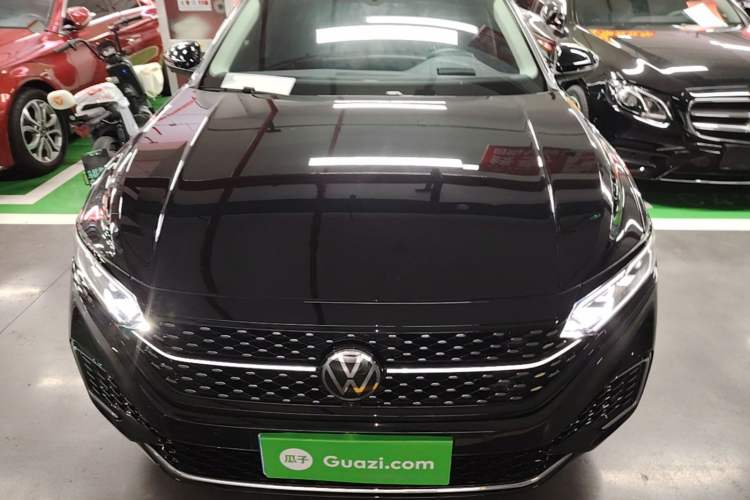 Used Volkswagen Passat 2024 380TSI Starry Dragon Edition Front