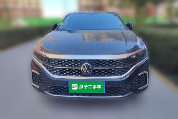 Used Volkswagen Passat 2024 380TSI Starry Dragon Edition Front