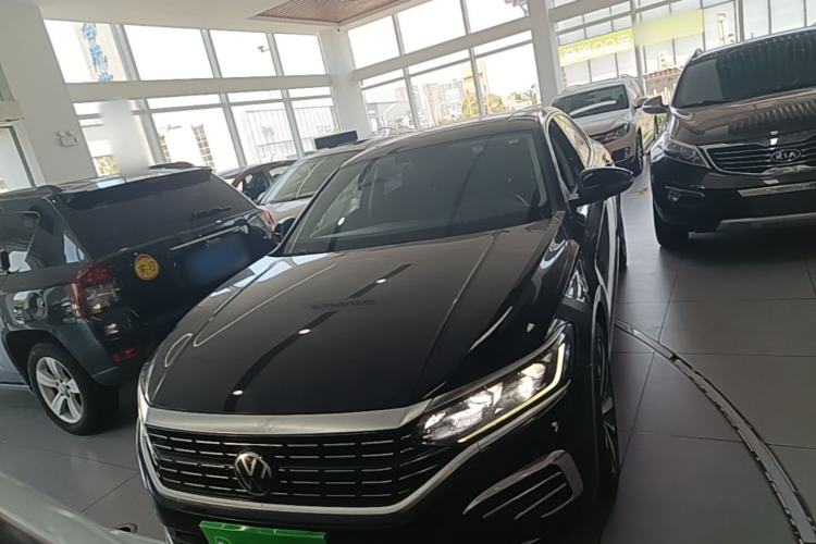 Used Volkswagen Passat 2024 330TSI Elite Edition Front