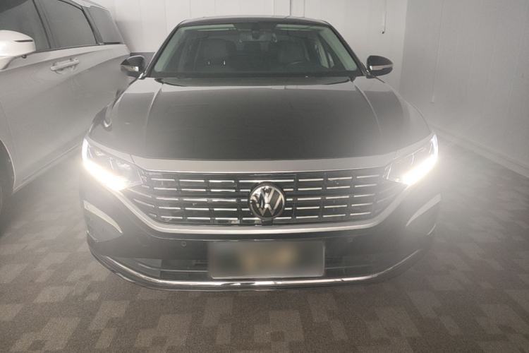 Used Volkswagen Passat 2024 380TSI Elite Edition Front