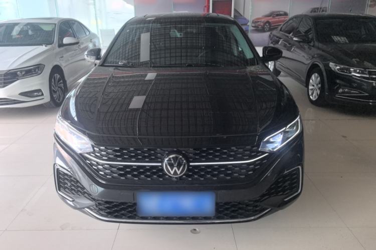 Used Volkswagen Passat 2024 380TSI Starry Luxury Edition Front