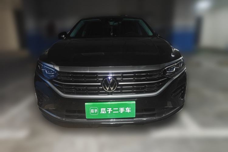 Used Volkswagen Passat 2024 380TSI Luxury Edition Front