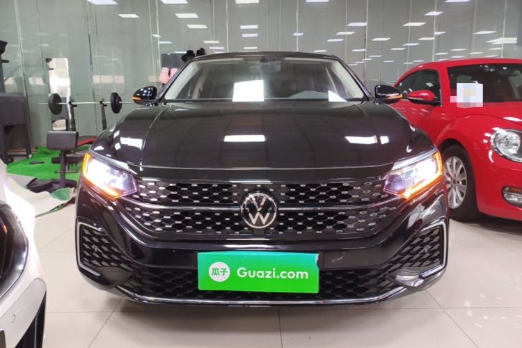 Used Volkswagen Passat 2024 380TSI Starry Dragon Edition Front